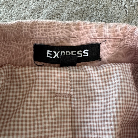 Pink suit - Picture 4 of 4